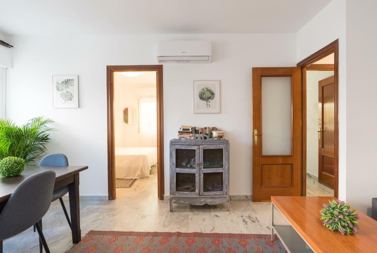 Ambb-Private Patio-Steps Away From Old Town Apartment Малага Екстериор снимка